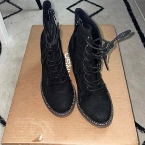 Steve Madden Black Lace-Up Boots